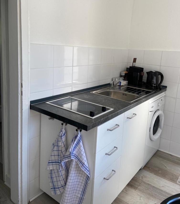 Privates Appartment Ferienwohnung Im Einfamilienhaus Дюссельдорф Экстерьер фото